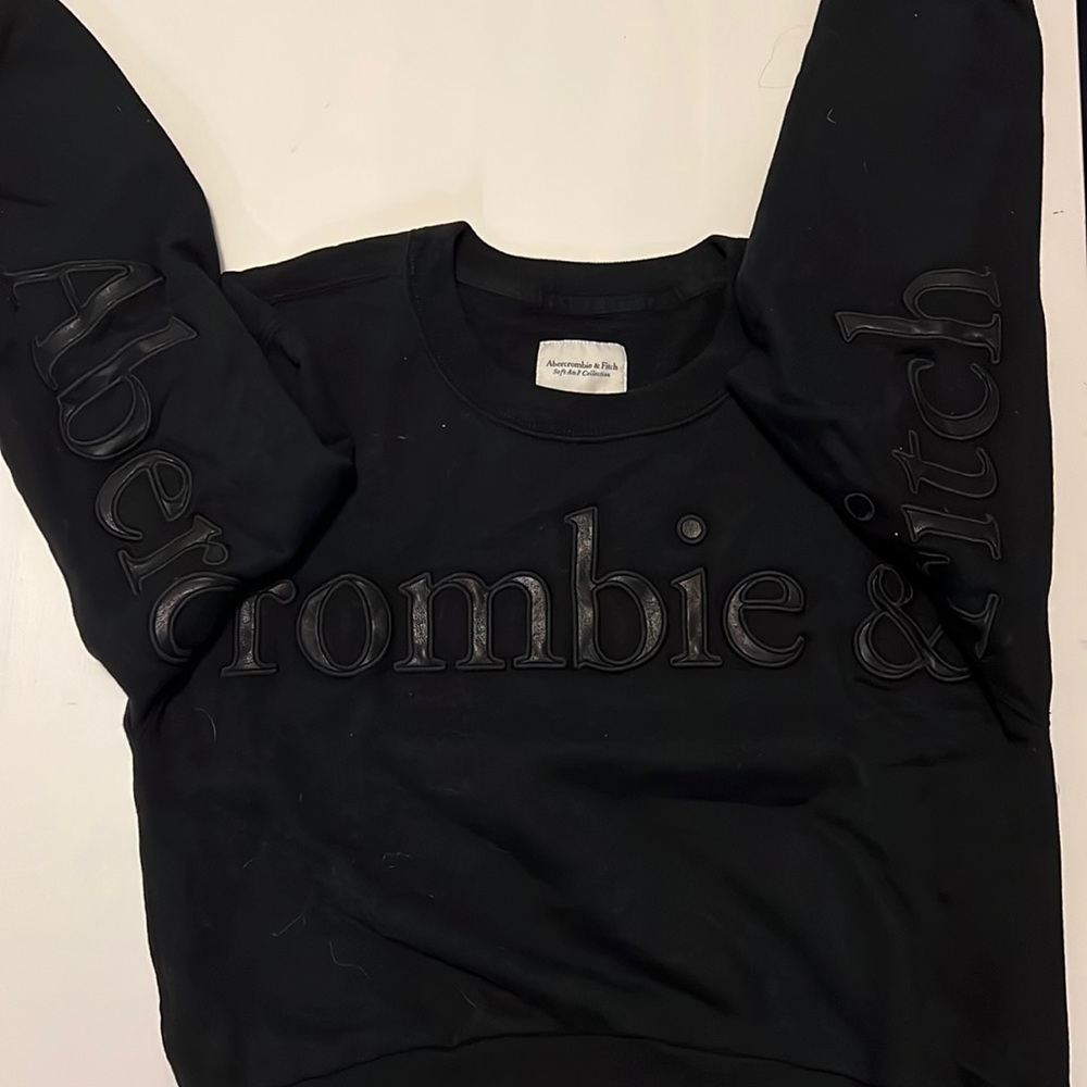 A&F balloon sleeve sweatshirt